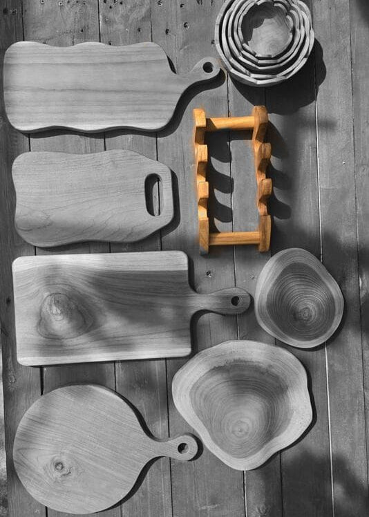 დაფების სადგამი