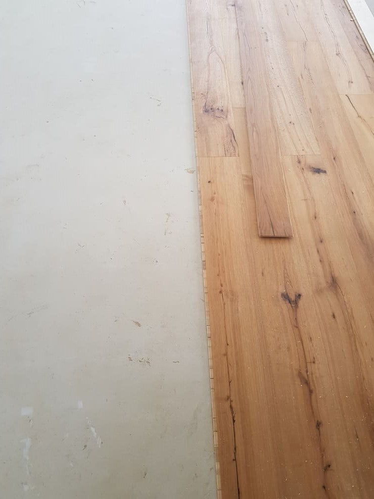 სამშრიანი პარკეტი მუხა ზულცი ულტრა რუსტიკი