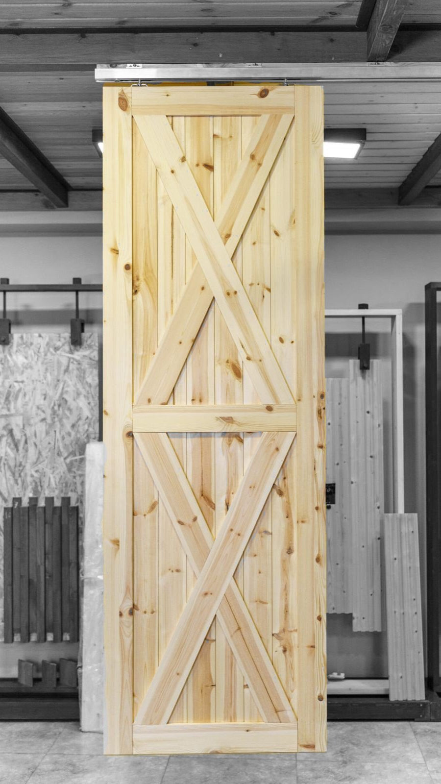 Подвесная деревянная дверь для чердака 38х700х2100 мм