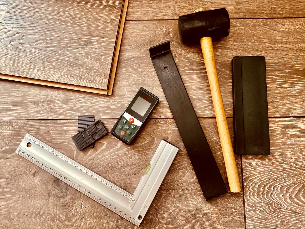 პარკეტი თუ ლამინატი 